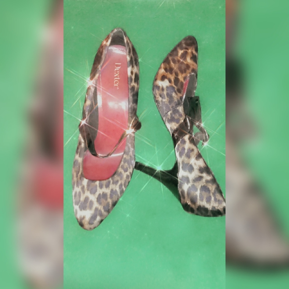 Women cheetah print heels